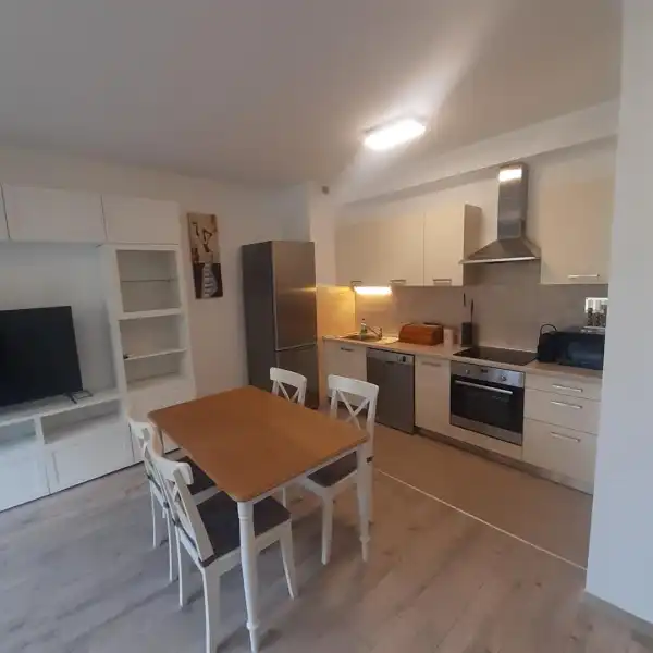 Kiadó téglalakás, Budapest, XIII. kerület 2 szoba 54 m² 320 E Ft/hó